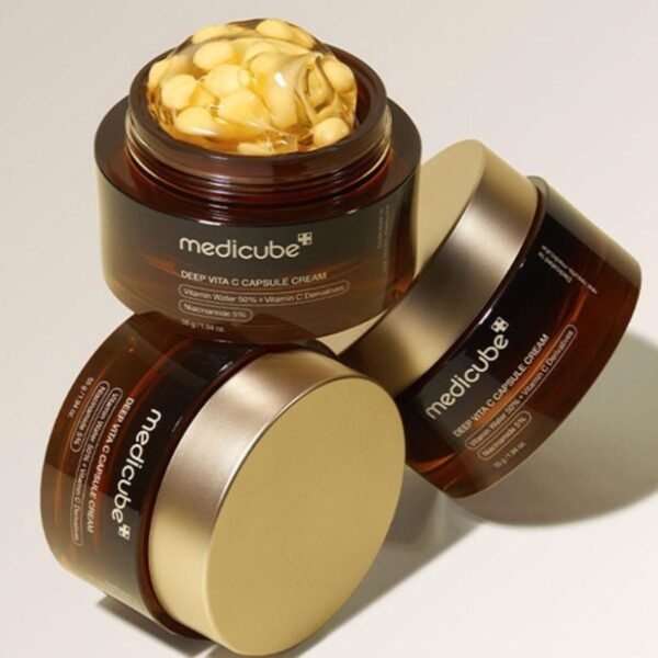 MEDICUBE - Deep vita C capsule cream