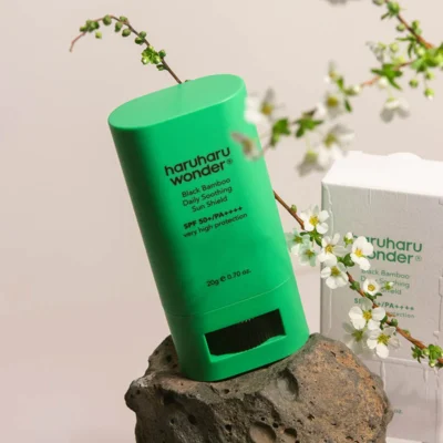 Black Bamboo Daily Soothing Sun Shield