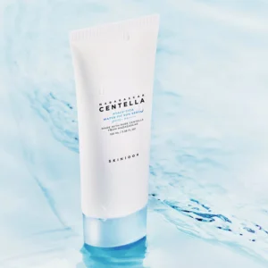 Boutique | 240624_Water-fitSunSerum100_3kopie.jpg Skin1004 - Madagascar Centella Hyalu Cica Sérum solaire Water Fit